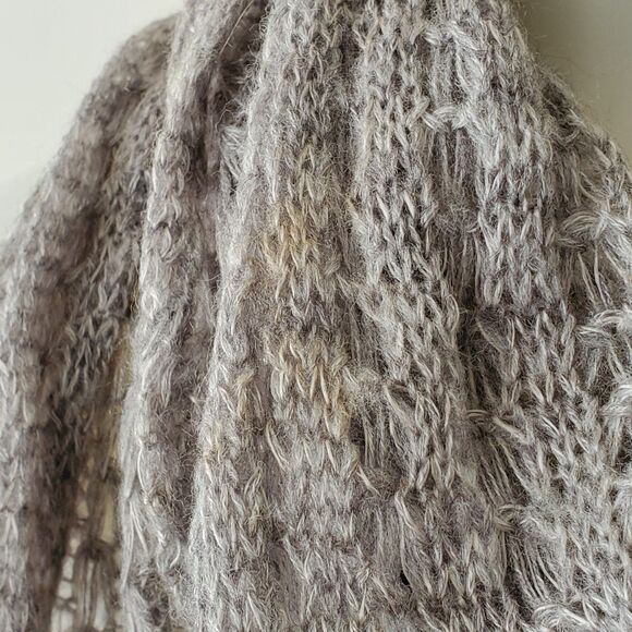 Van Heusen Gray Infinity Scarf Unisex Soft Knit Loop Fall Casual Gift Accessory - Picture 5 of 5